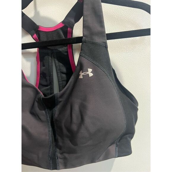 Under Armour Black Bra Woman’s Size 34C Heat Gear - Picture 4 of 16